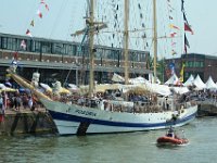 IMG 9123  La belle escale du Pogoria.Le Pogoria est un trois-mâts goélette polonais construit en 1980 au chantier naval de Gdansk, sur les plans de l&#39;architecte naval Zygmunt Choreń. Il porte sur ses mâts d&#39;artimon et grand mât des voiles auriques.