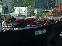IMG 9141  Le mercedes à été construit sous le nom d&#39;Huibertje en 1958. Il est entièrement restauré en 2005 sous le nom de Mercedes. sa coque est en acier noire, il s&#39;agit d&#39;un deux mâts à voiles carrées de hautes technologies.