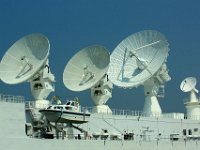 IMG 9204  Ce gigantesque &#34;bâtiment d&#39;essais et de mesures&#34; tout blanc ne passe pas inaperçu avec ses trois grands radars et ses 230 mètres de long, qui en font le deuxième plus long bâtiment de la flotte militaire française après le porte-avions Charles de Gaulle.