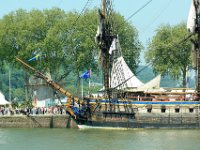 IMG 9223  Il embarque des produits issus du transport équitable pour la société TOWT (TransOceanic Wind Transport2) créée en 2009 et comme d&#39;autres vieux gréements.