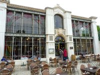 P1060372  Les journées du Bourg 1900 sont rythmées par les apparitions du Garde Champêtre tambourinant ses "Avis à la population" qui provoquent les sorties des Musiciens avec leur mélodie entêtante.