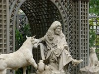 P1060395  Mais que se racontent ils?