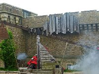 P1060308  contre les machines