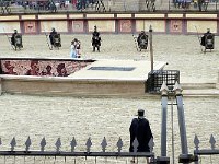 P1060546  le jeune romain et sa vieille héroine