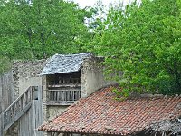 P1160674  la maison du numéro deux.