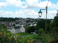 P1160896  La vue sur la ville et les beaux lampadaires style white chapelle.