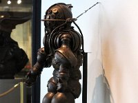 IMG 3575  Scaphandre rigide (vers 1882)