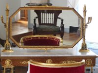 IMG 0355  à Malmaison est exposé tout ce qui concerne Joséphine et ses enfants Eugène et Hortense, ainsi que Bonaparte général et consul.