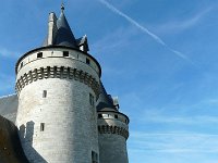 P1180704  En se tournant vers le donjon.