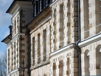 IMG 3617  La façade du château