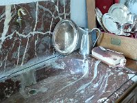 P1170632  Qui fait la plonge ?