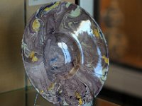 IMG 3323  Grès Il s&#39;agit d&#39;une céramique à pâte imperméable car vitrifiée dans la masse en raison de la présence, dans la pâte, de silice, d&#39;argile et de diverses impuretés, qui subit une cuisson à température élevée (vers 1 150° C). L&#39;enduit imperméable n&#39;est donc pas nécessaire, même s&#39;il est fréquent. Il prend le nom de « couverte » et non plus « glaçure », lorsqu&#39;il est cuit en même temps que la pâte, donc à haute température.