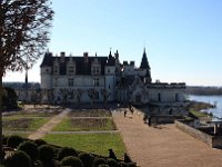 IMG 2200  revenons quand même sur le château