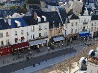 p12  Le site www.achat-touraine.com, mis en place par la Chambre de Commerce et d’Industrie se propose d’être la galerie marchande virtuelle du commerce local. Ce site permet de découvrir les produits de vos magasins et artisans préférés et de faire vos achats en ligne. Plusieurs commerces d’Amboise se sont déjà inscrits.