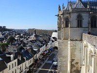 p31  Le promontoire des Châteliers constitua dès le néolithique un poste d'observation idéal à la confluence de la Loire et d'un de ses affluents l'Amasse. Ce site est dès l'âge de Fer un lieu de production artisanale et d'échanges commerciaux.