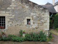 IMG 2400  Le coté chapelle