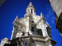 p35  Le centre du carré.