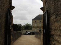 IMG 2412  Laissons la place derrière nous.