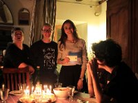 IMG 2263  alors, la foule s'impatiente