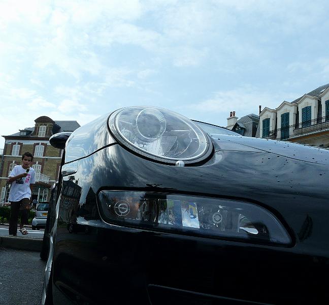 P1050327.JPG - Pierre-Henri arrive.