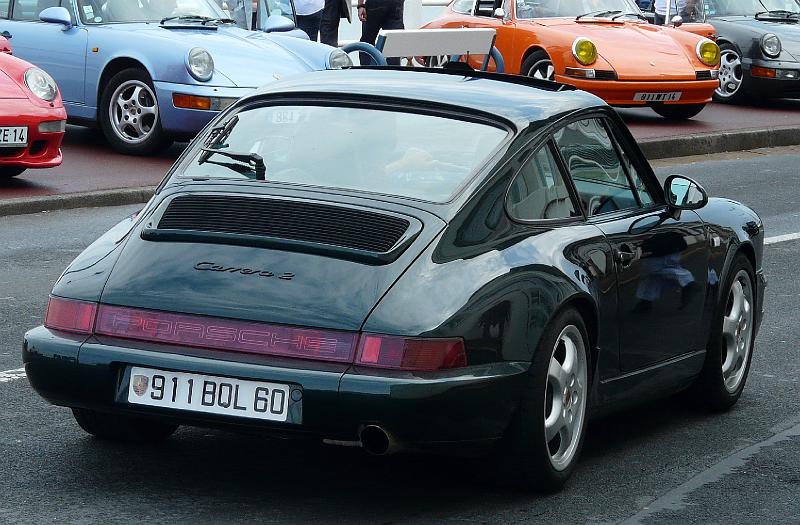 P1050334.JPG - Sont embêtés à la préfec avec les plaques 911.Encore une série limitée.